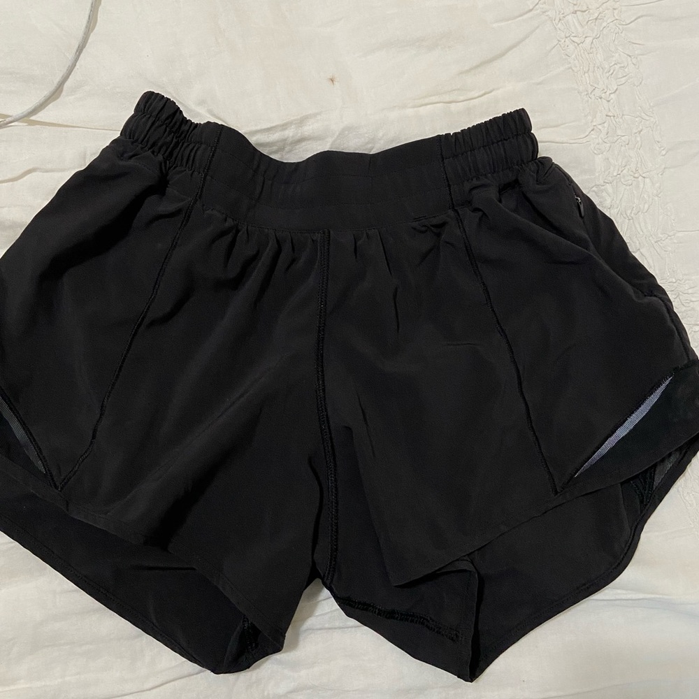 Lululemon Hotty Hot shorts